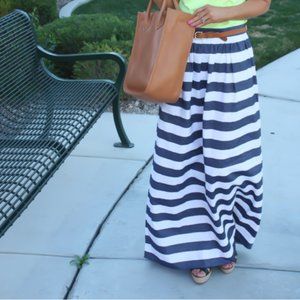 Banana Republic Striped Patio Maxi Skirt, Size 16, EUC